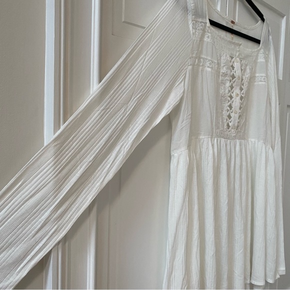 Free People Pretty Please Tunic Top - Picture 11 of 13